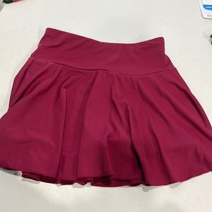 Halara CloudFul Air Skirt Cordovan Size XS